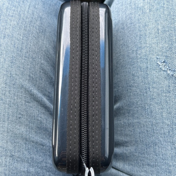 Rimowa Travel Case - Picture 2 of 7